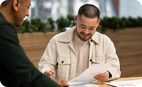 How to Budget When One of You Sticks to the Shopping List