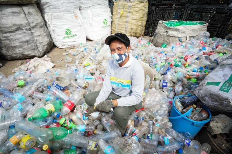 HelloFresh stops 37,5 million plastic bottles from entering the ocean   