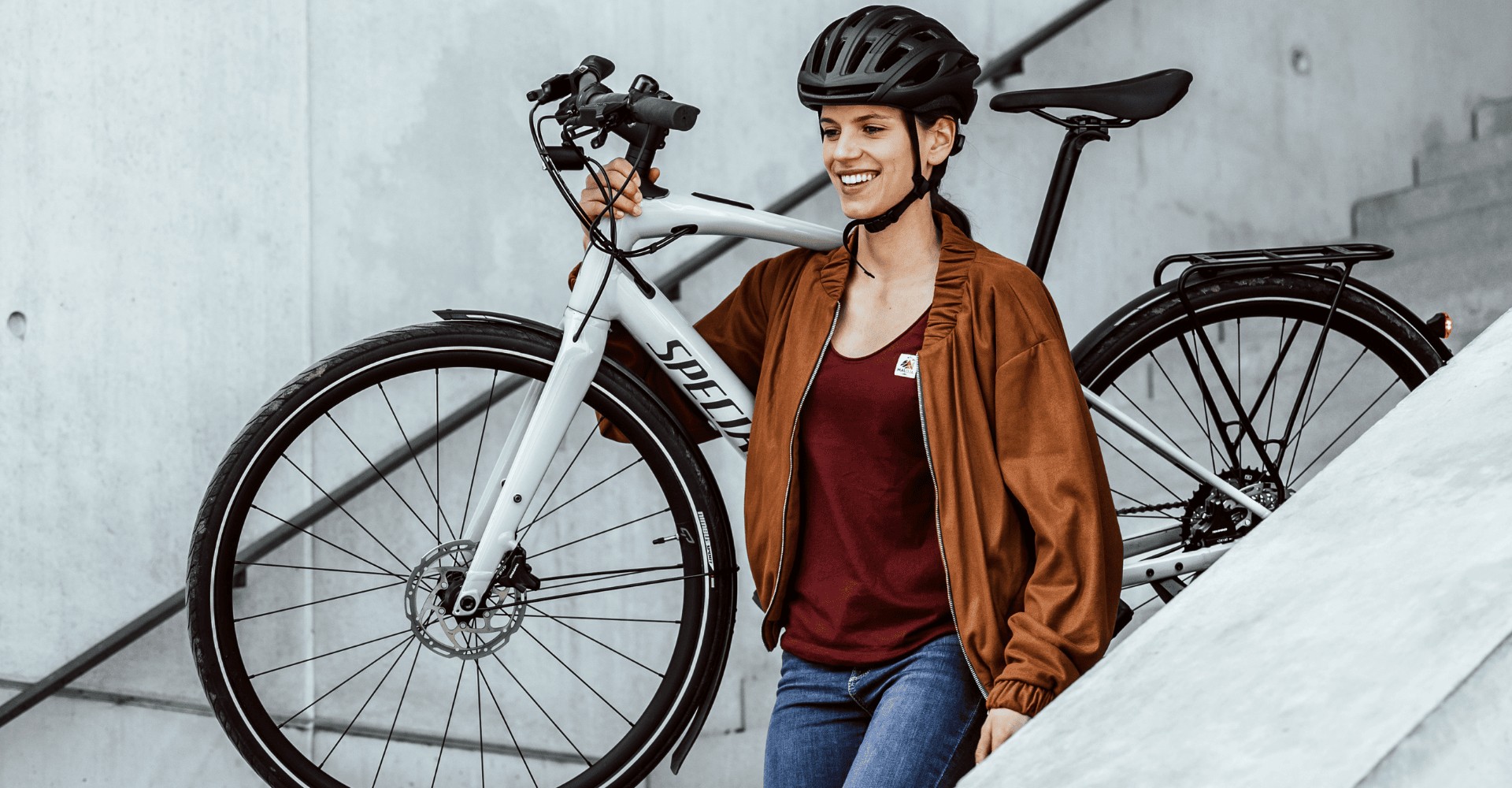 klapprad e bike pedelec Das SachsenRAD E-Bike Faltrad F12 ist ein Klapprad, das sich ausgezeichnet als Citybike einsetzen und sich wunderbar im ÖPNV transportieren lässt. Das 16 Zoll Folding eBike Größe:21