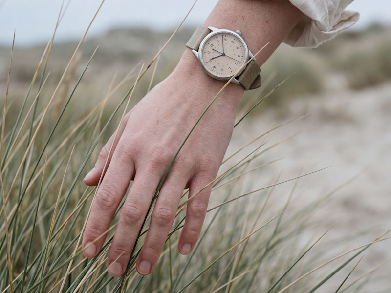 Tips for Slowing Down and Enjoying OFFLINE Life More