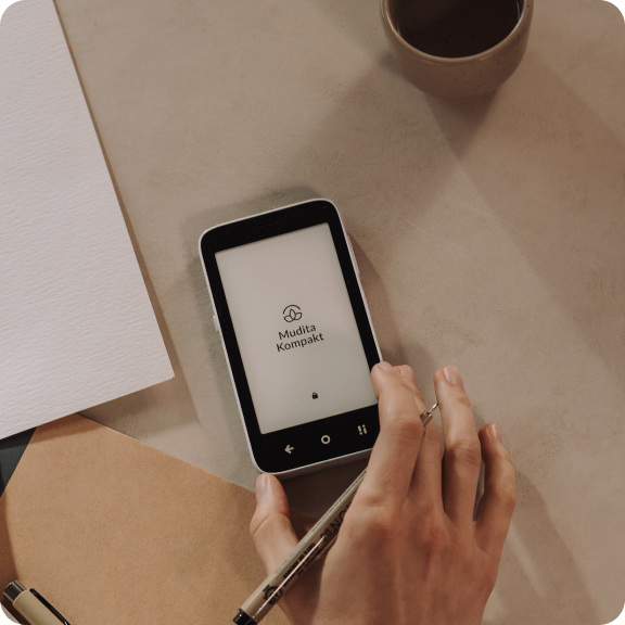 one Mudita Kompakt