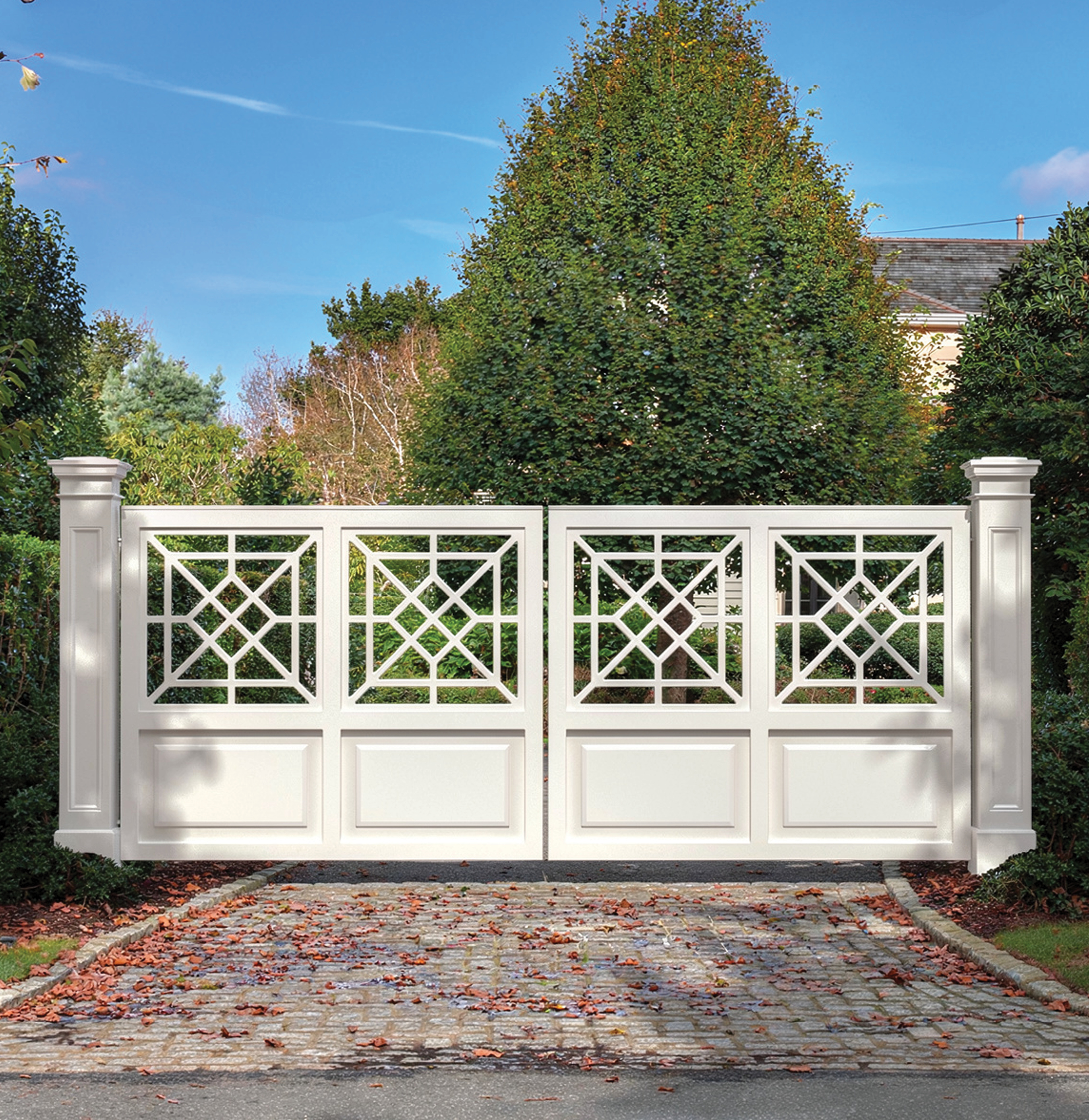 Elegant Chestnut Hill Picket Driveway Gate | Walpole Outdoors