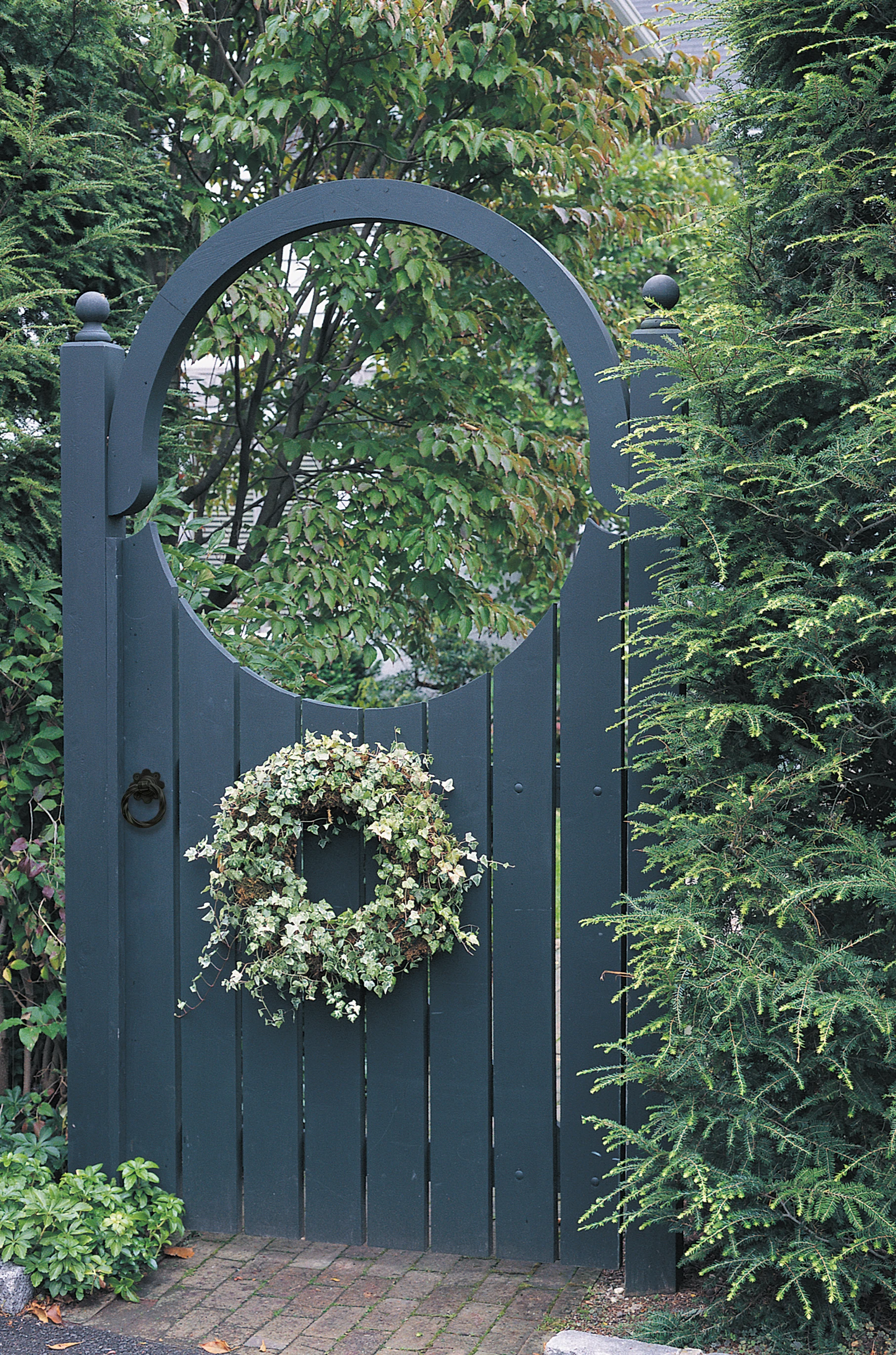 Green Basking Ridge Walk Gate