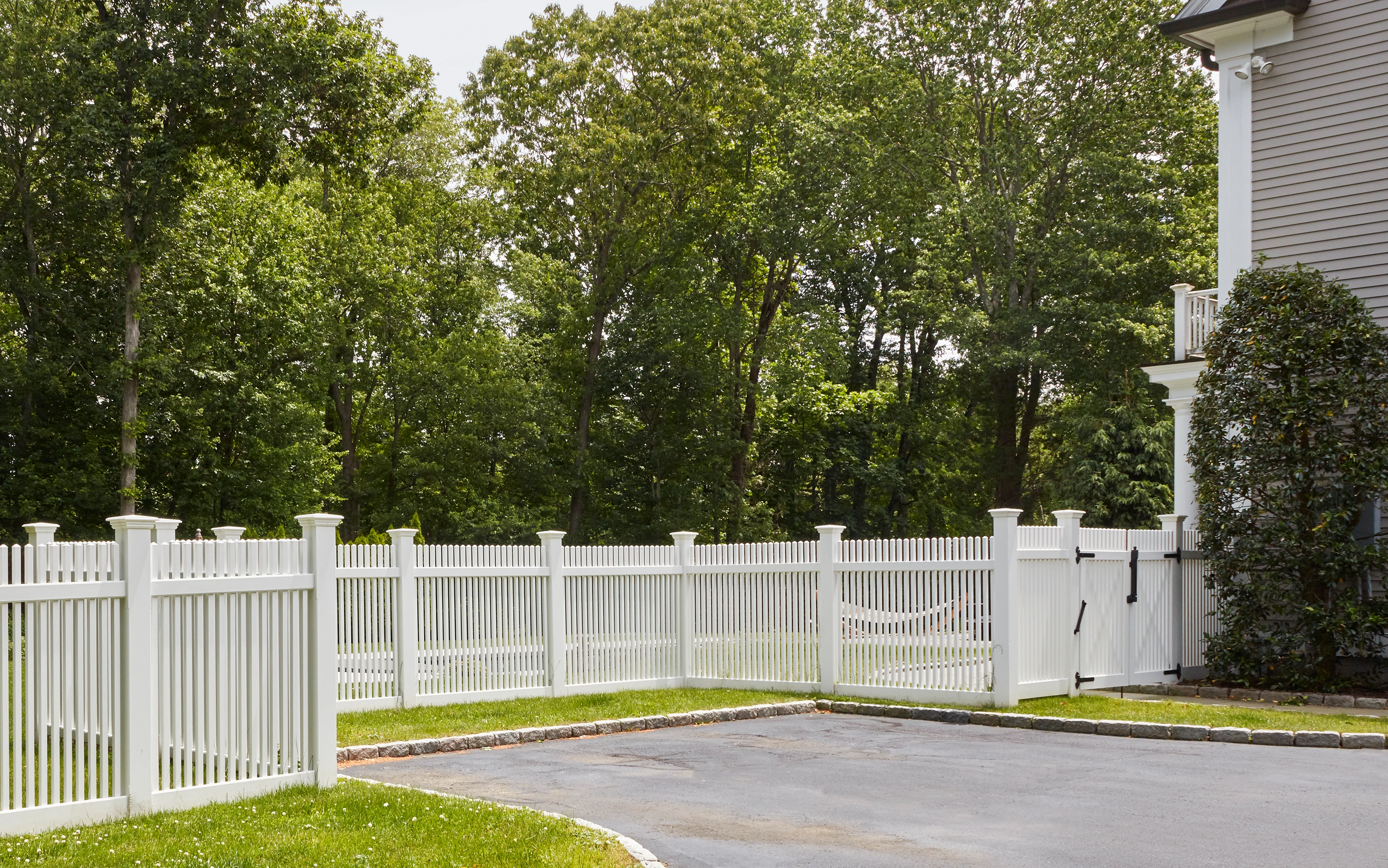 Richmond Picket Fence