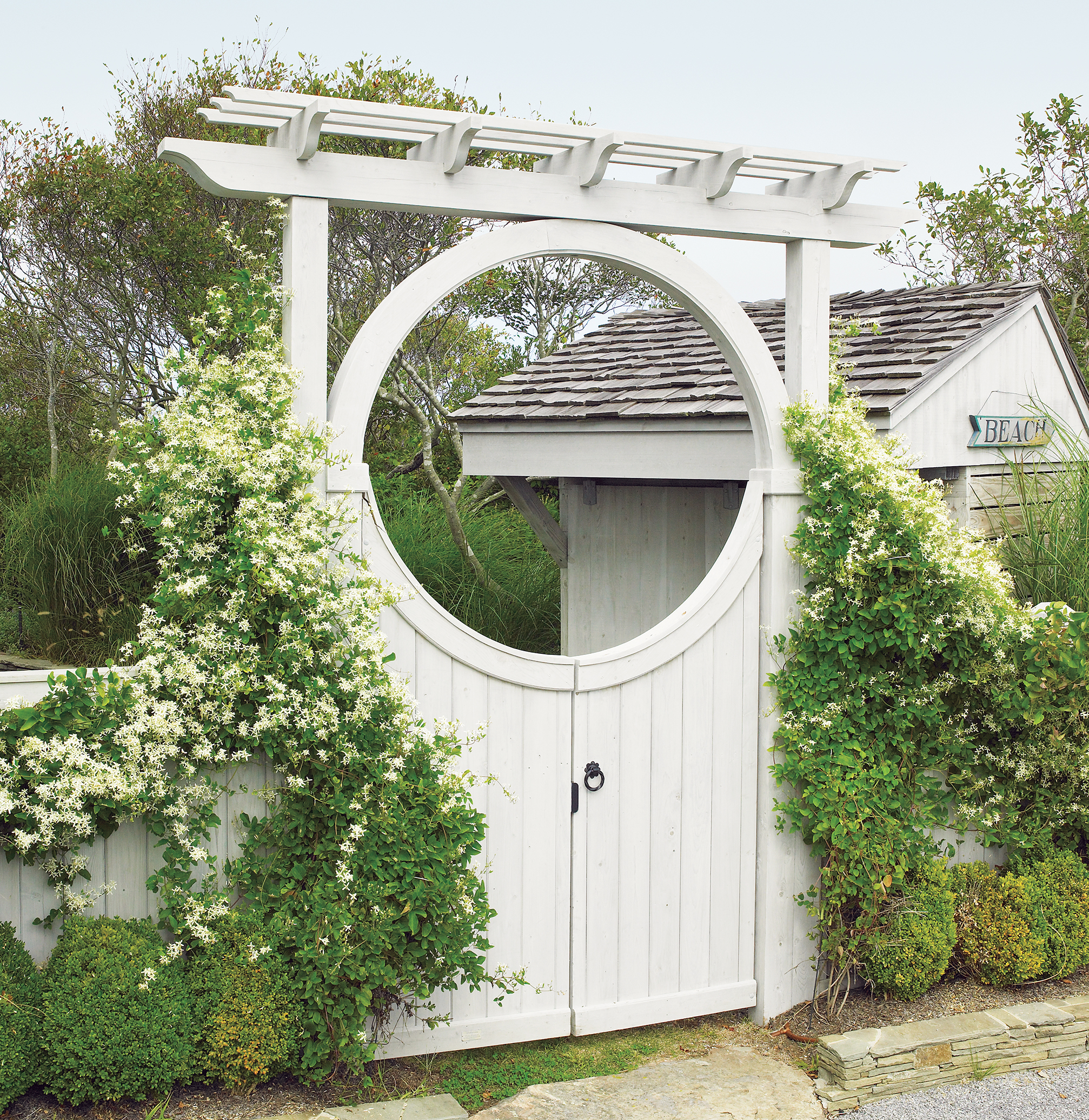 Spindle Top Arbor | Walpole Outdoors