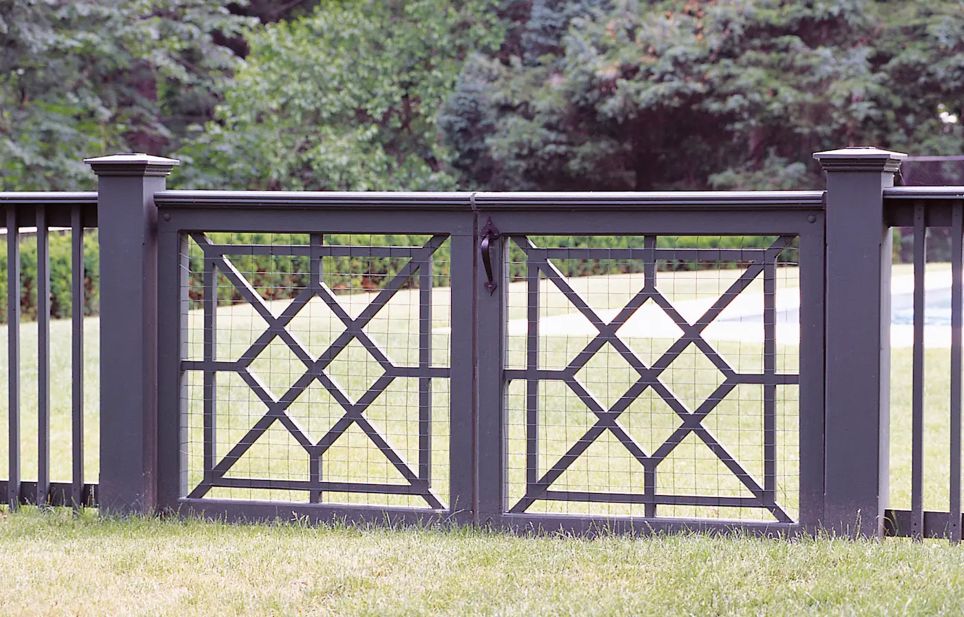 Custom Iron Ore Chippendale Gate | Walpole Outdoors