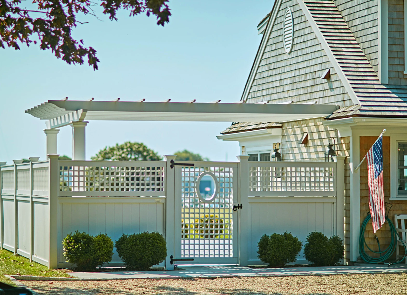 Horizontal Vertical Lattice Topper with Gate and Pergola
