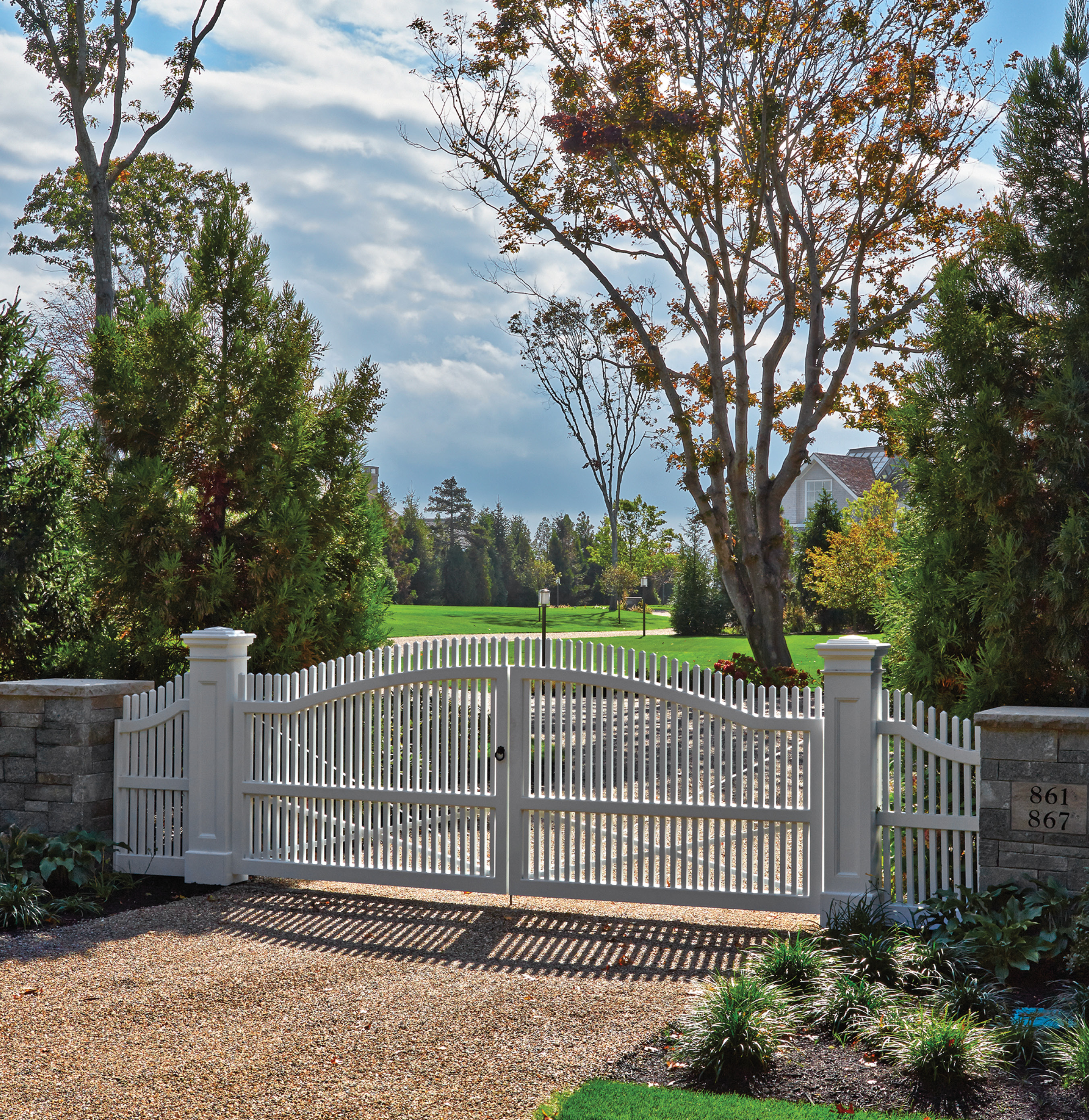 【ラプンツェル様用】TIDFALL / Instinct Gate Elegant Chestnut Hill Picket Driveway Gate | Walpole Outdoors