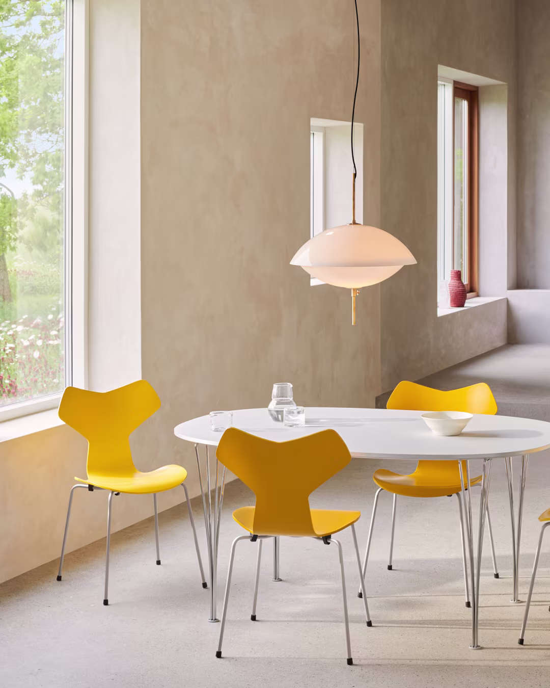 Campaign | Superellips Fritz Hansen 20%