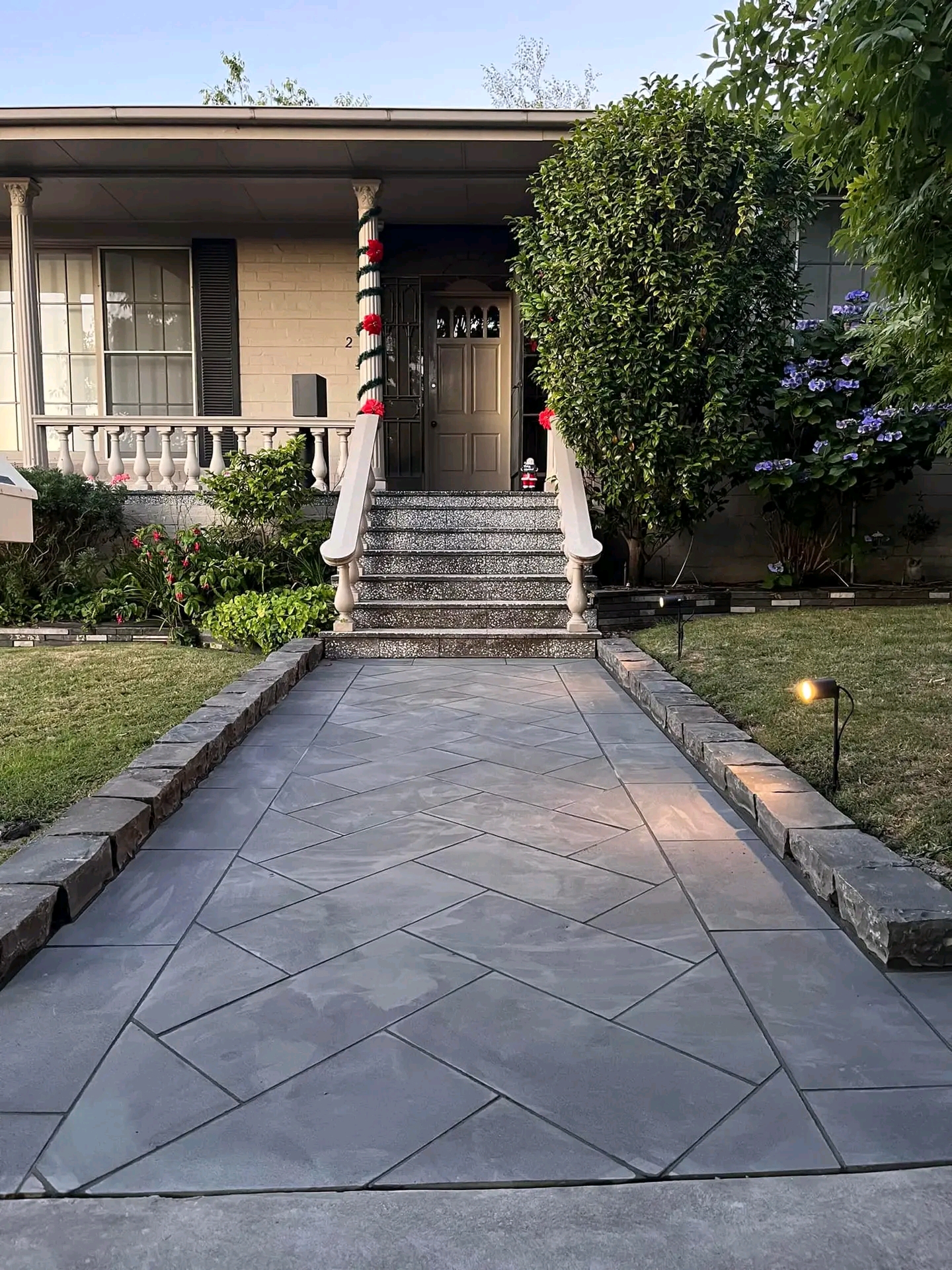 Canterbury finished centre 