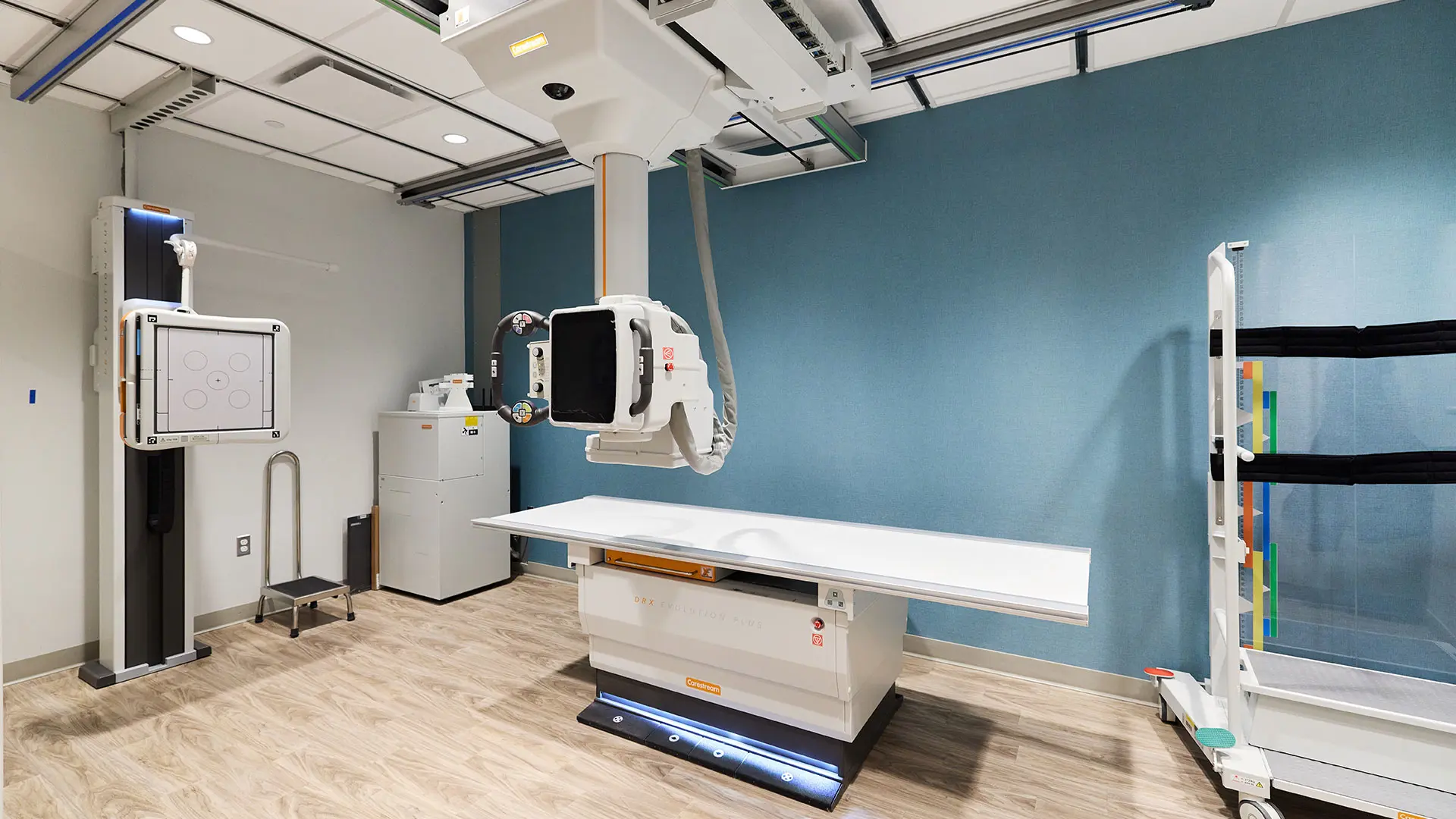 The Spine Center's modern radiographic equipment allows specialists to quickly perform X-rays during patient visits. 