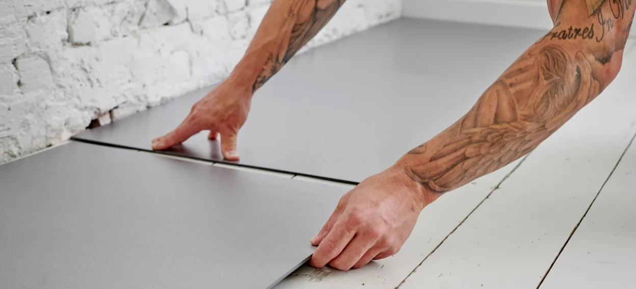 Banner PVC tegels leggen - Alles over vloeren - Zelf inmeten en leggen - PVC vloer inmeten leggen - NL