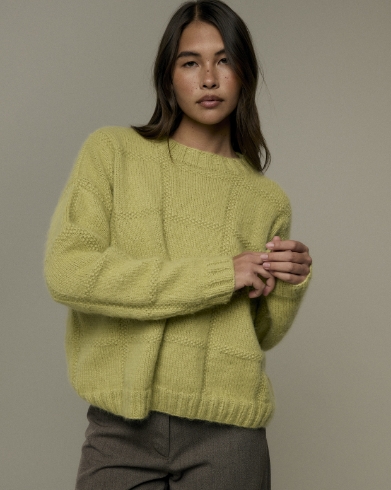 Armeria Sweater