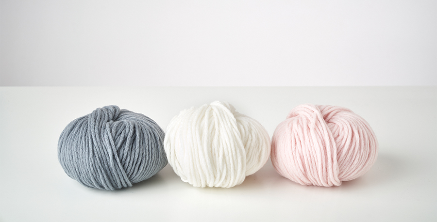 Merino Aria Yarn Lifestyle 2