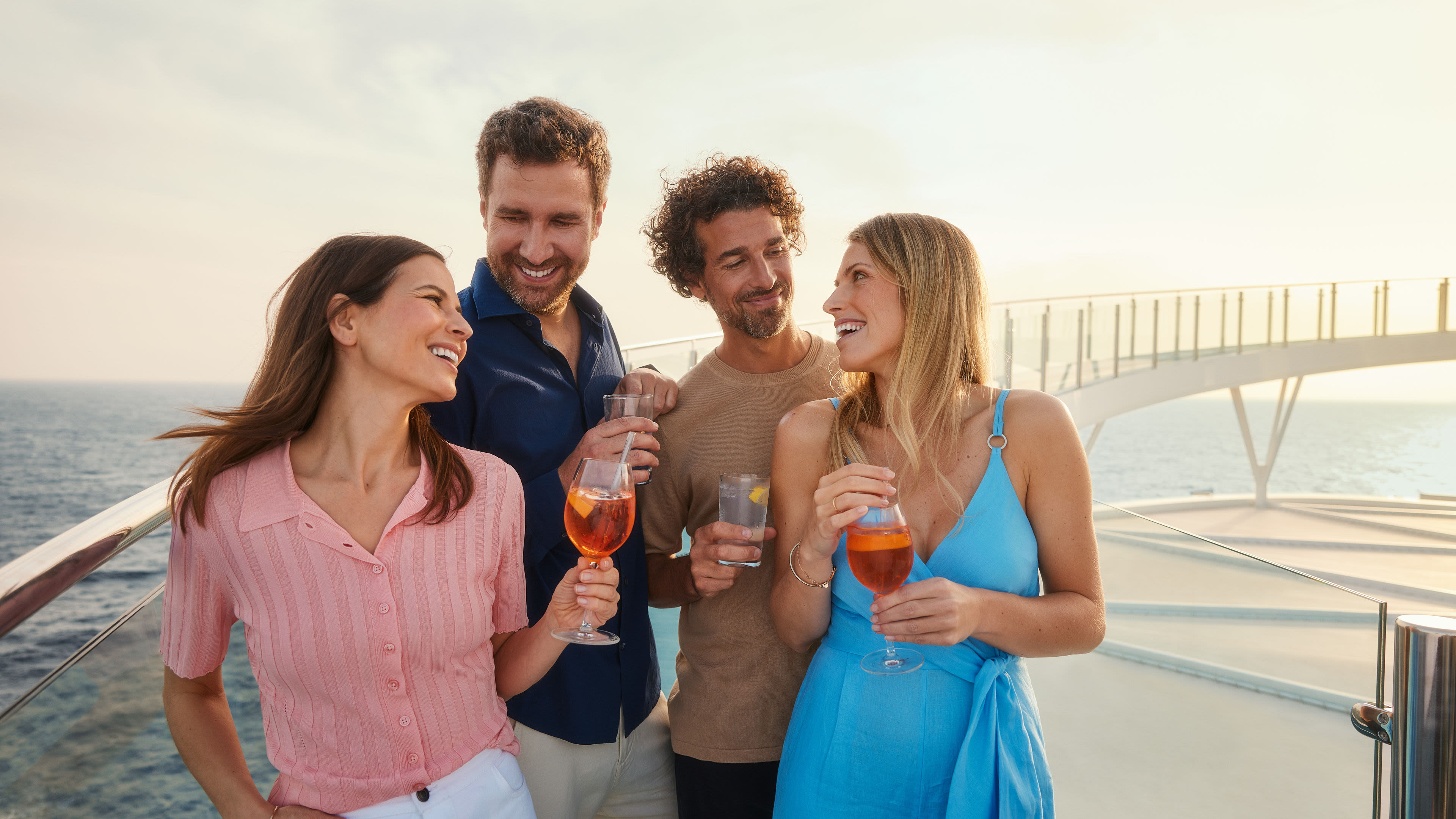 Kreuzfahrt Angebote Jede Woche finden Sie bei uns neue Angebote für unterschiedliche Reiseziele.
Lassen Sie sich bei der Wahl Ihres Reiseziels von unseren Angeboten inspirieren und buchen Sie zu attraktiven Preisen