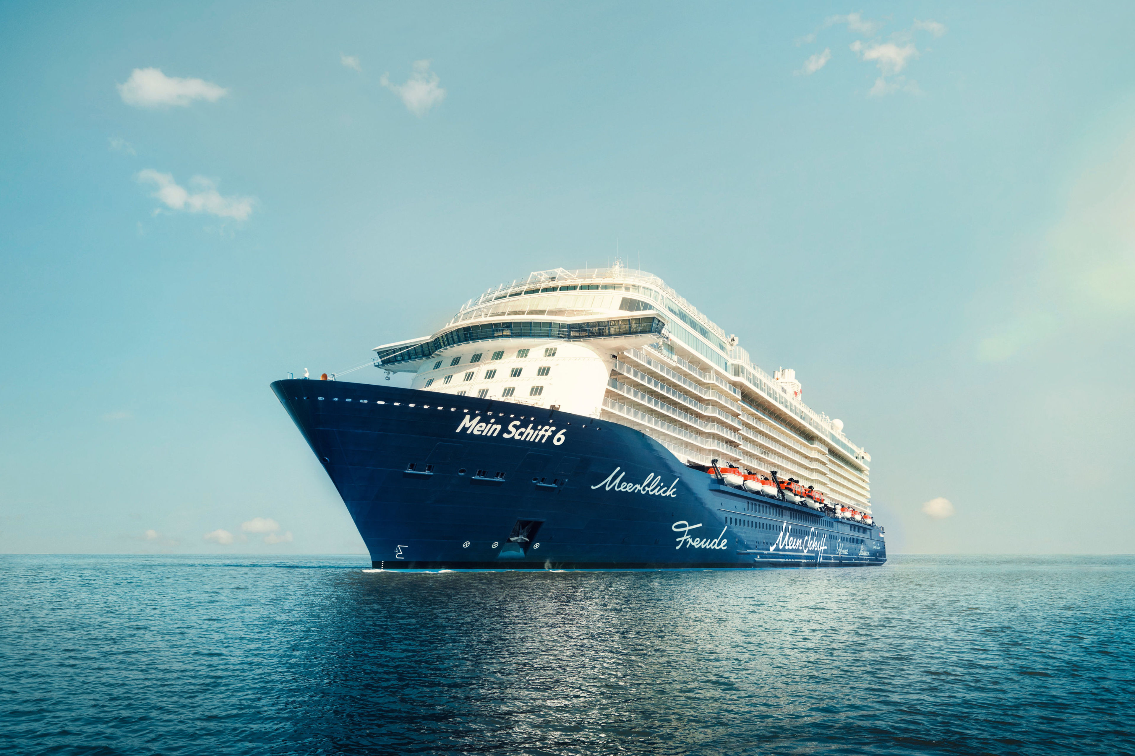 Mein Schiff 6 Frontansicht Mein Schiff 6 Frontansicht