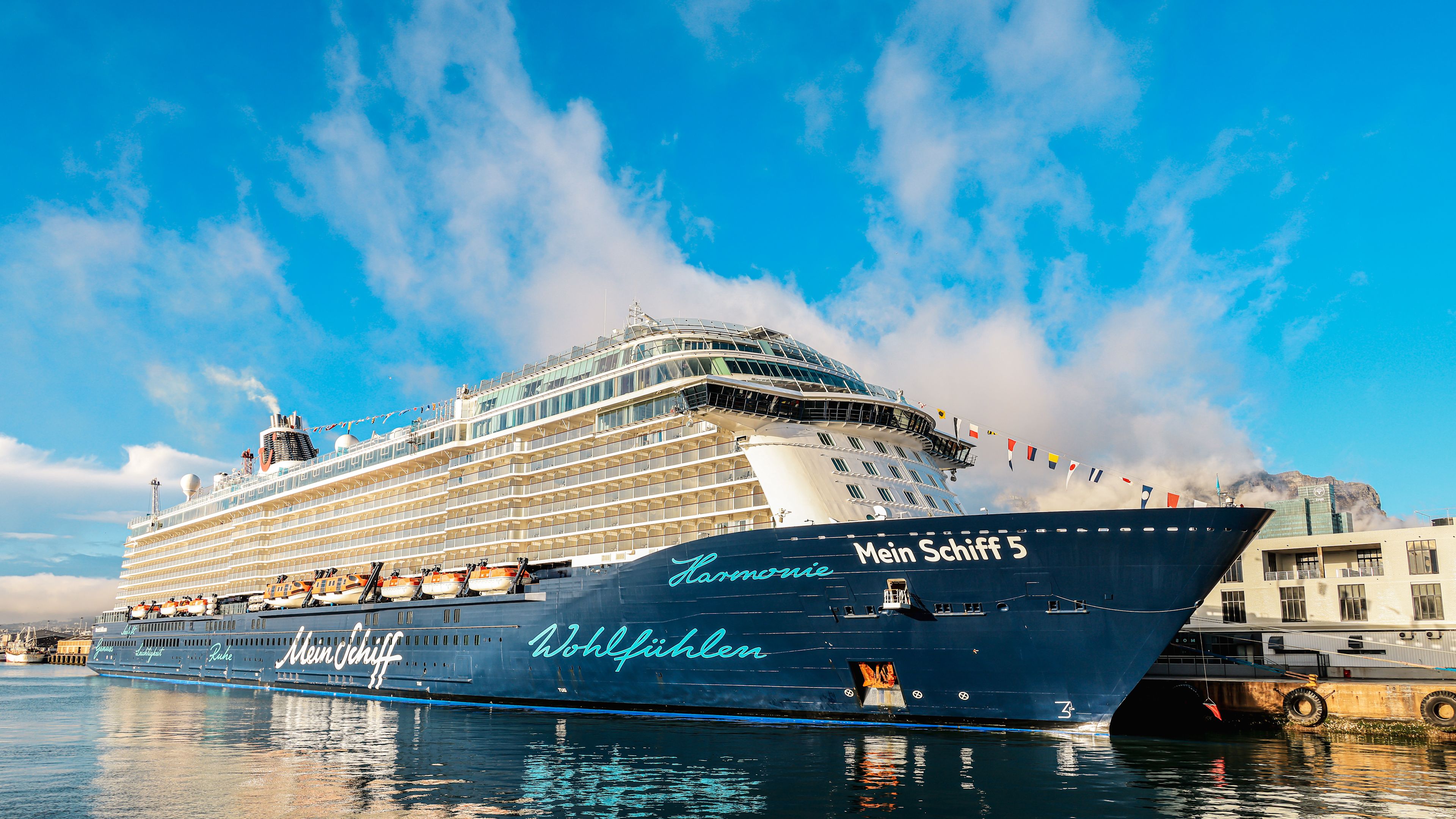 Mein Schiff 5 in Kapstadt