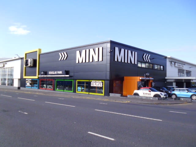Douglas Park Glasgow  Authorised MINI Retailer