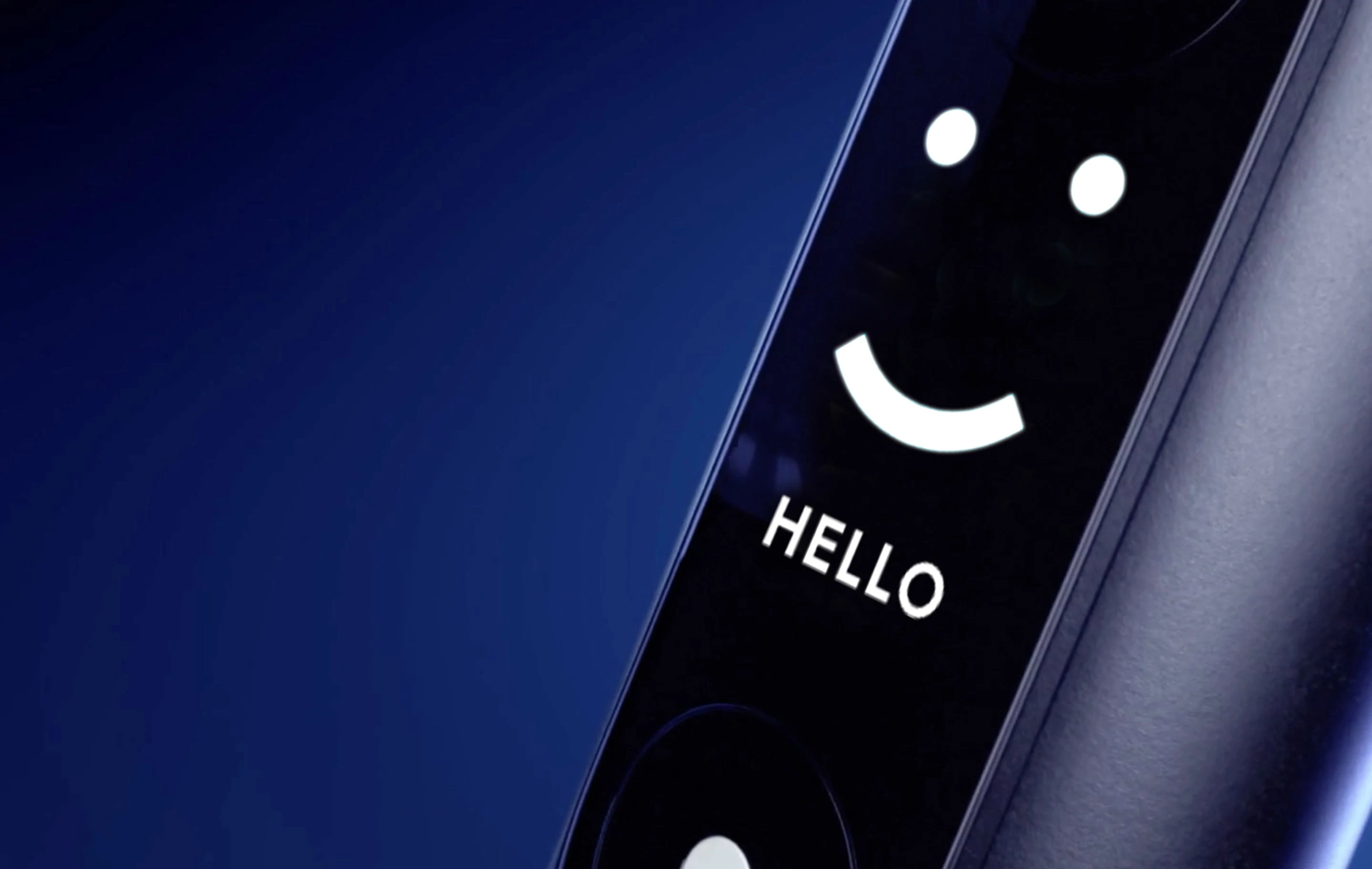 Oral-B iO electric toothbrush's interactive display screen (with Smiley Face)