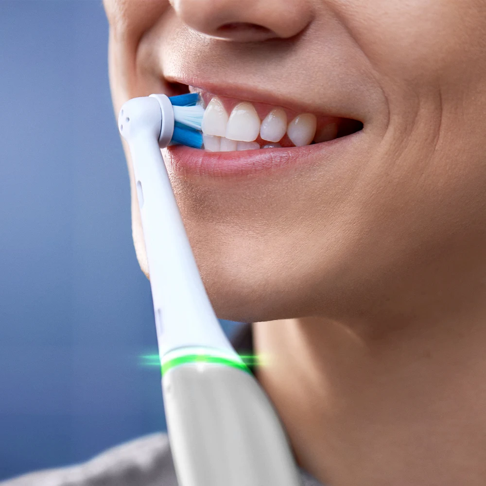 Oral-B iO Series 6 Electric Toothbrush 