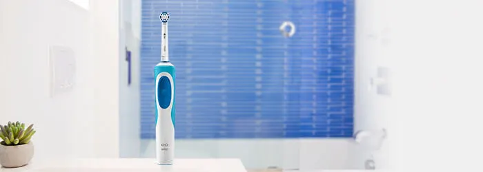 Battery Operated Toothbrush Features & Comparisons article banner