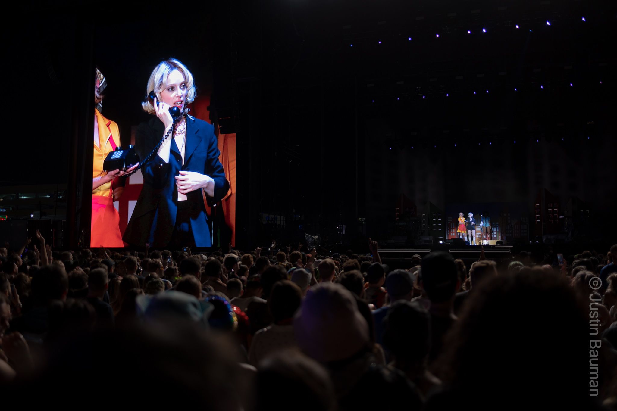 St Vincent at Life is Beautiful 2021