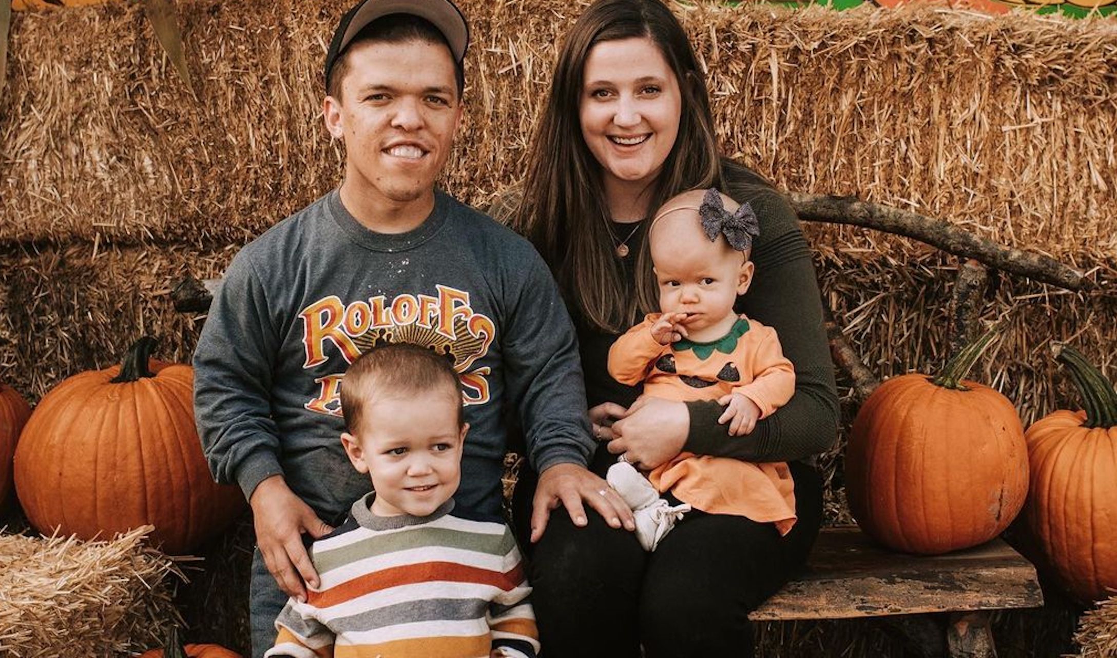 Tori Roloff's Pumpkin Carving Pics Of Jackson & Lilah Prove They Are ...