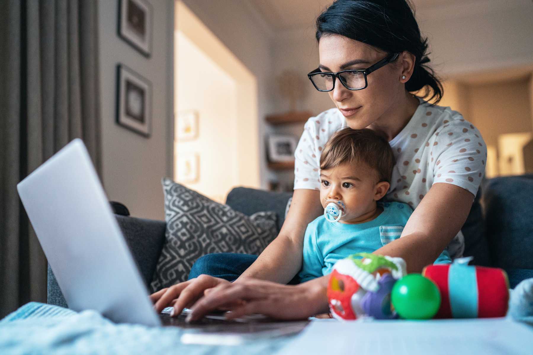 Best Jobs For Moms CafeMom best-jobs-for-moms-cafemom