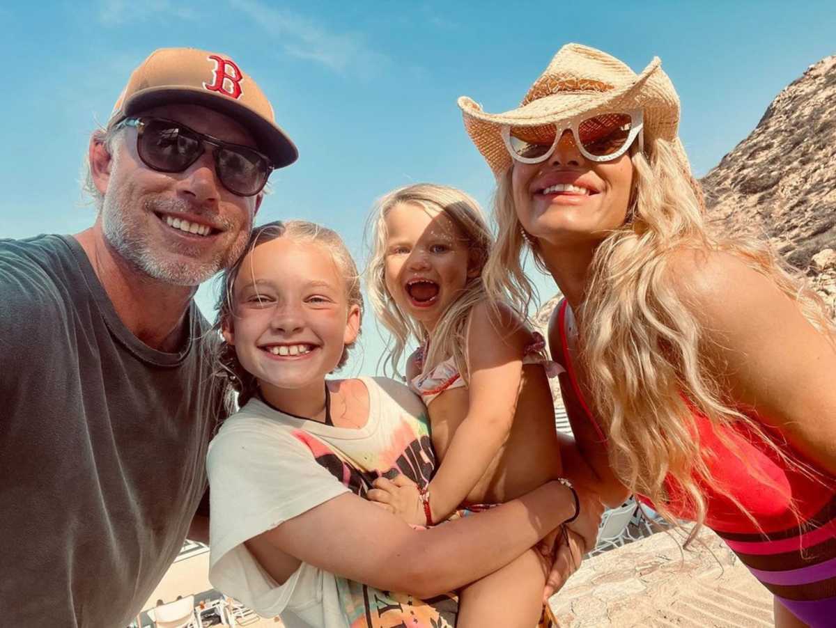 Jessica Simpson Is Criticized for Letting Her 3-Year-Old Daughter