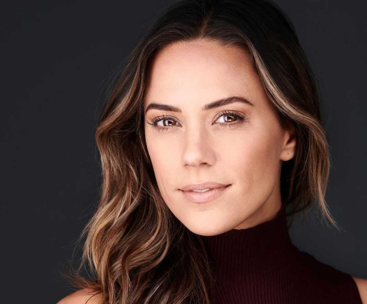 10. Jana Kramer's Blonde Hair Transformation: Before and After Photos - wide 1