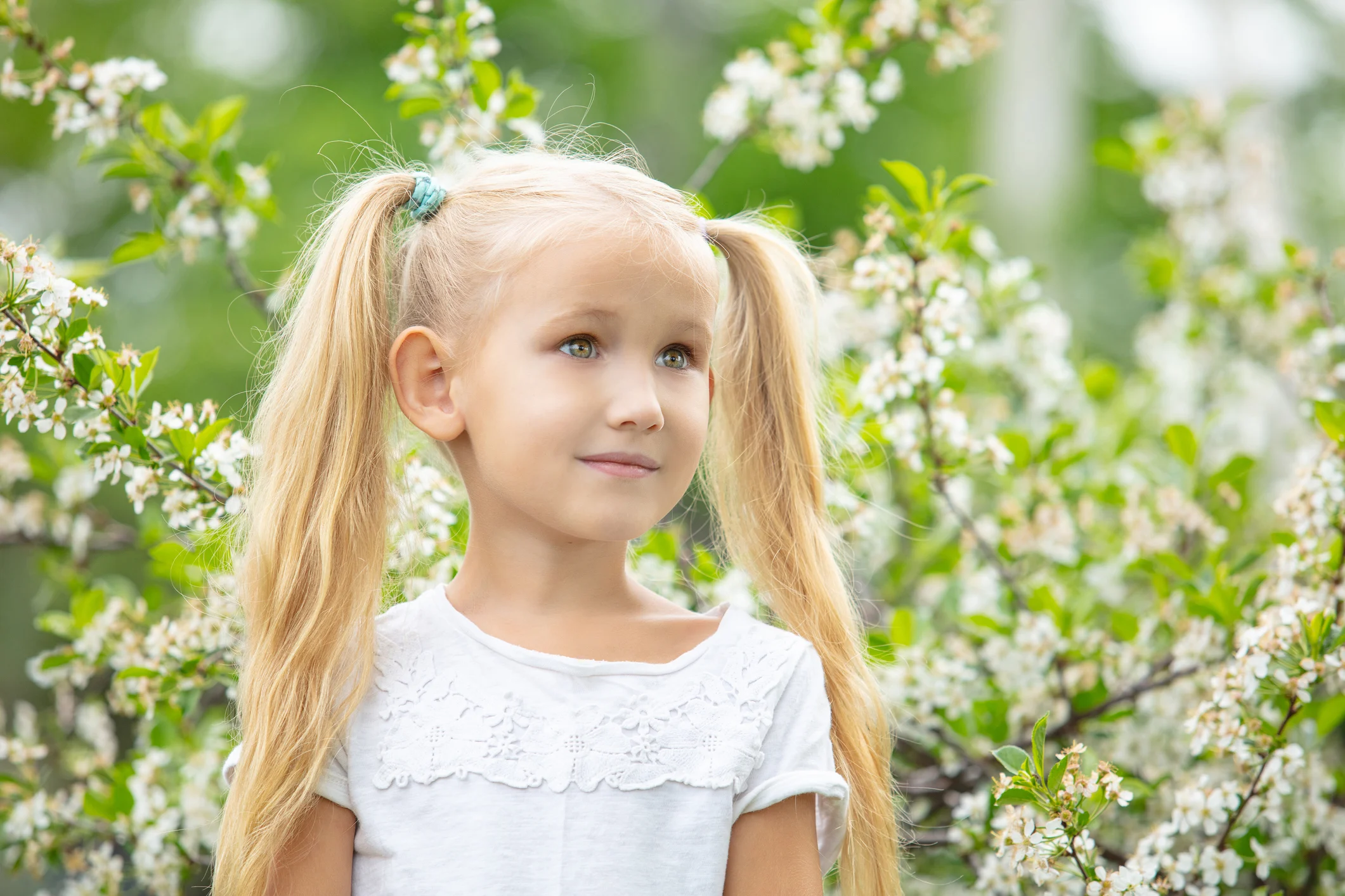 little blonde girl