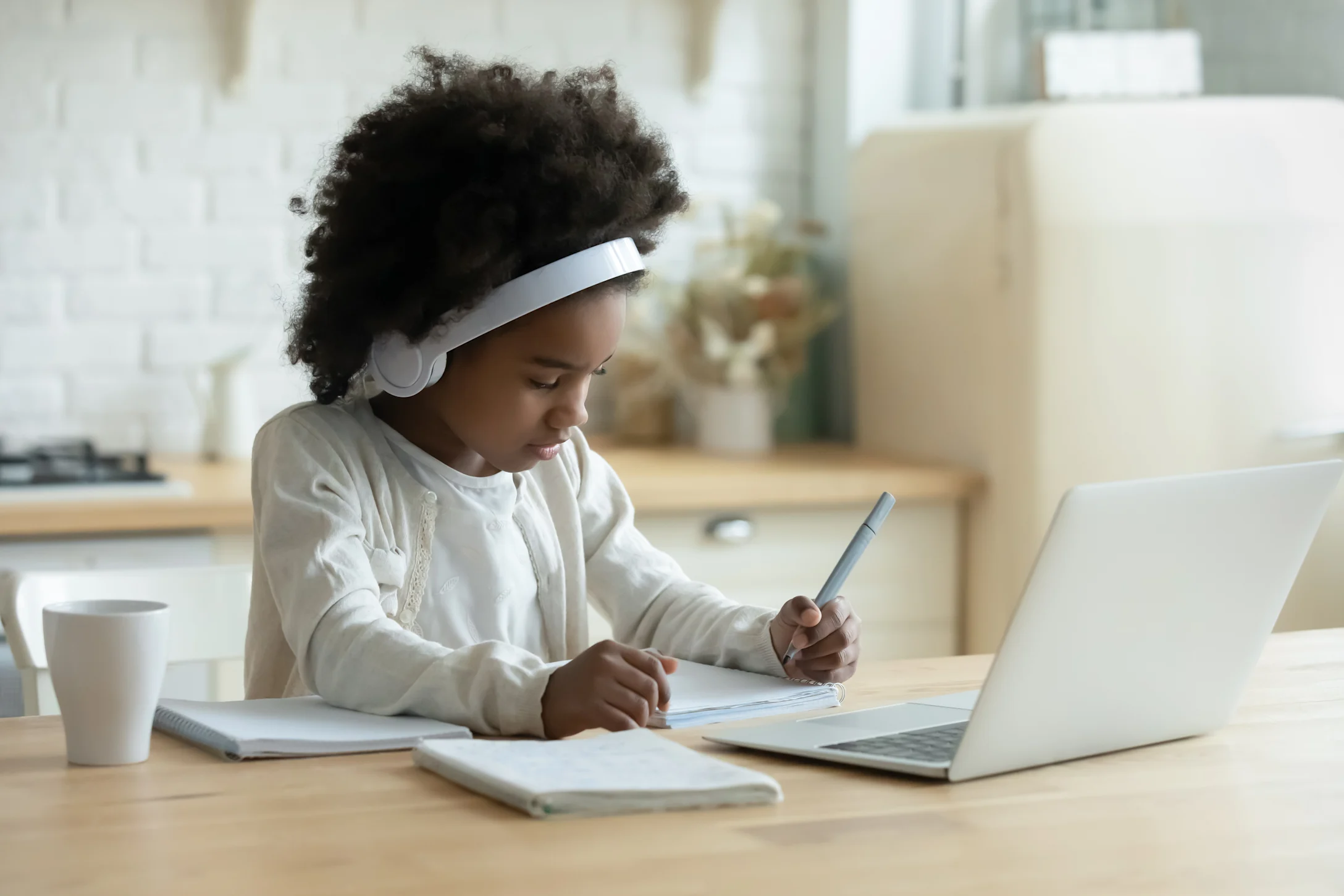 kid doing remote learning