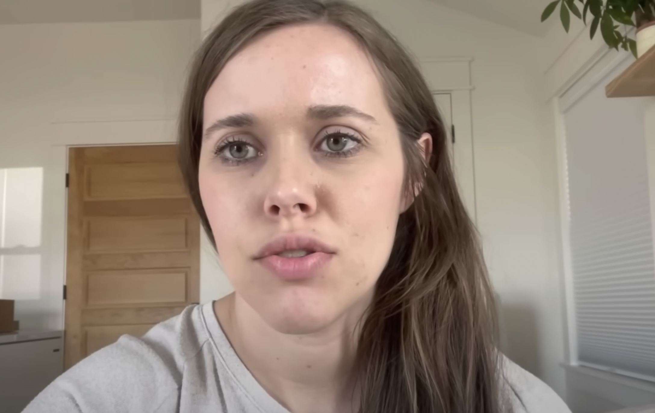 Jessa Duggar Called Out for Having D&C After Miscarriage Despite Her(00)