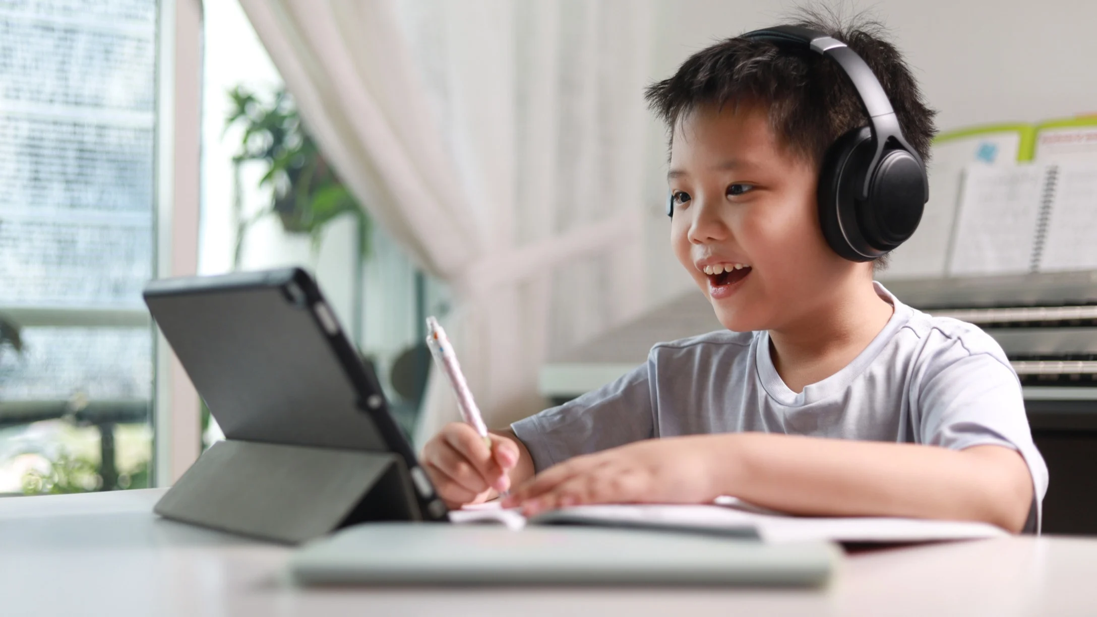 child on tablet