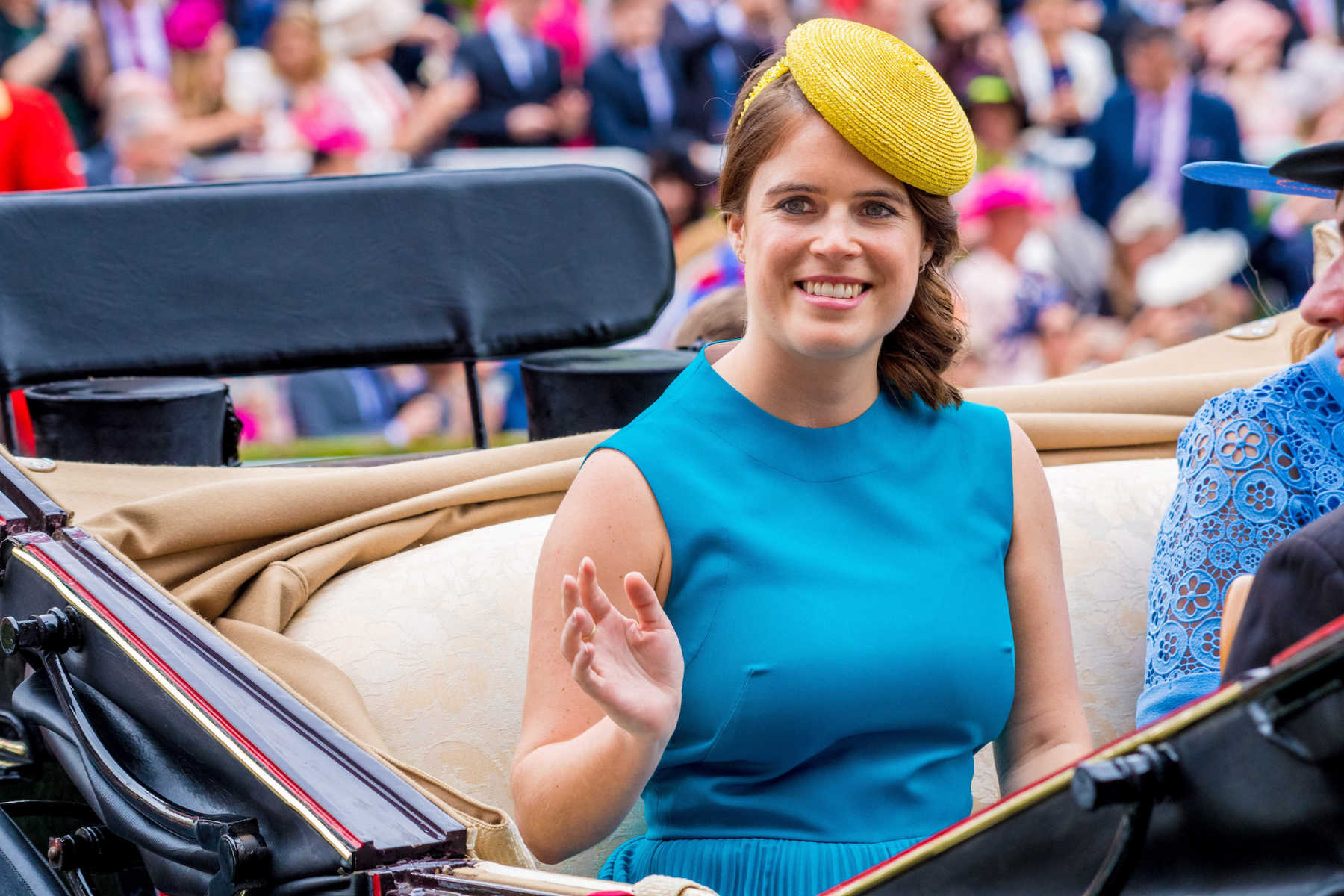 Newly Surfaced Photos of Princess Eugenie Have Royal Fans Convinced She ...