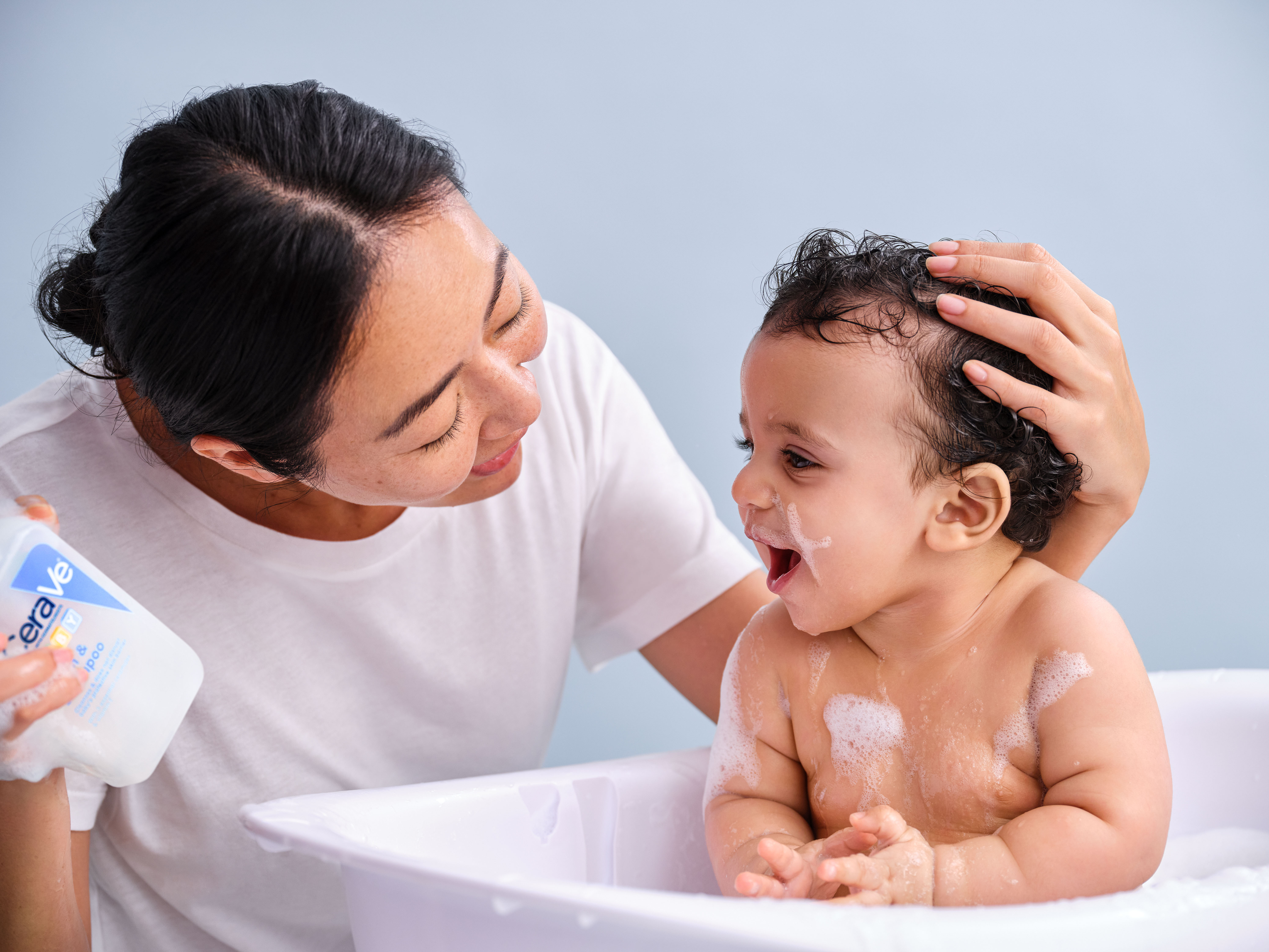 How To Bathe A Newborn, Infant, And Toddler
