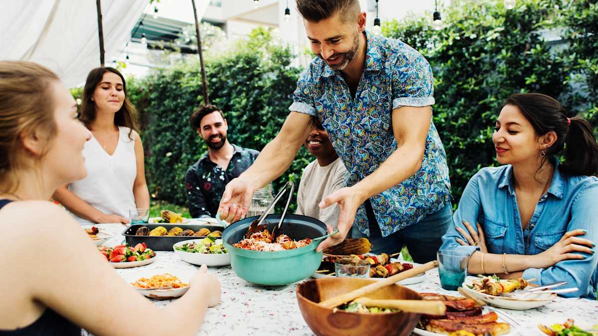 Potluck Sun 20 Summer Potluck Party Food Recipes That Don’t Break the Bank ...