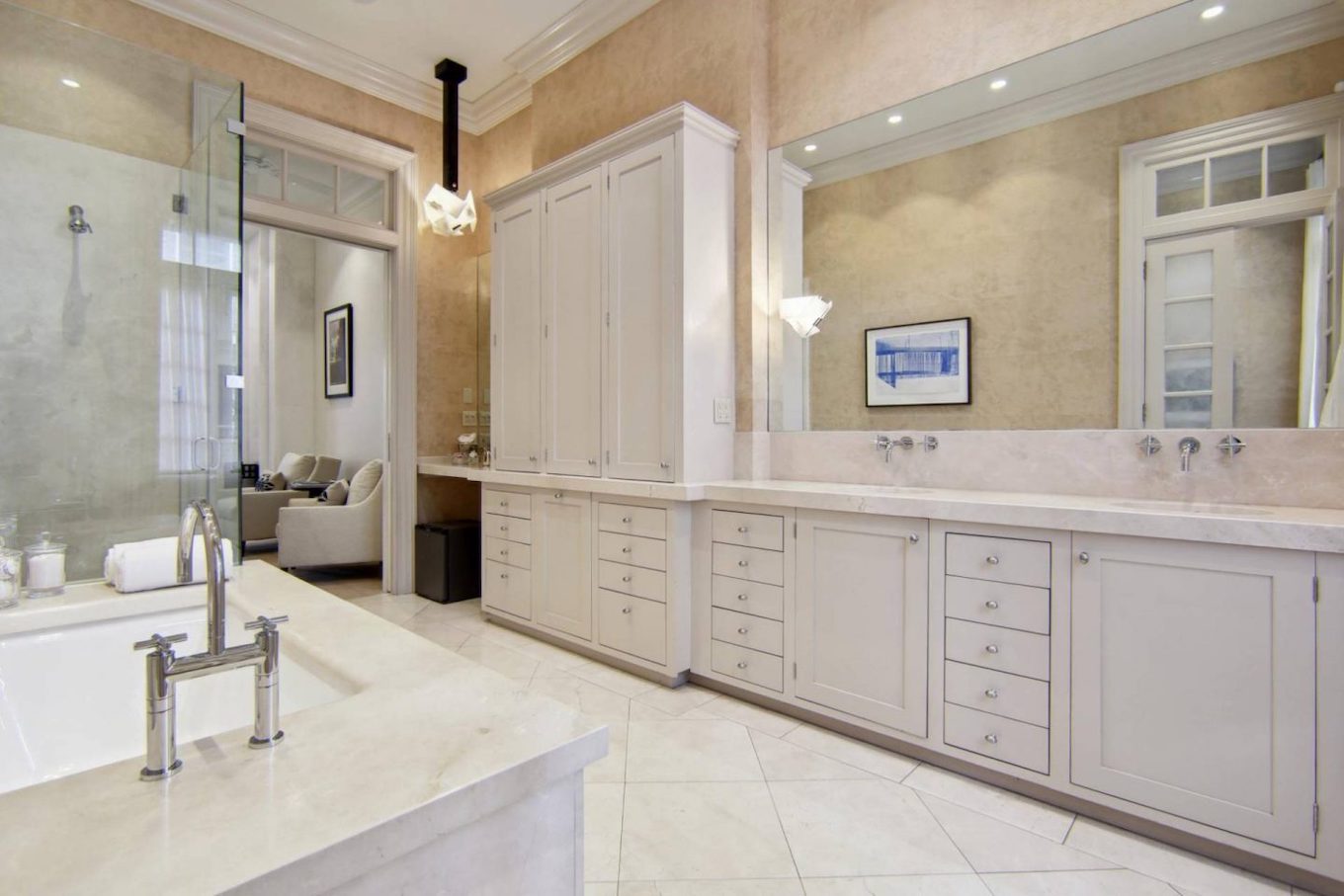 Mansion bathroom