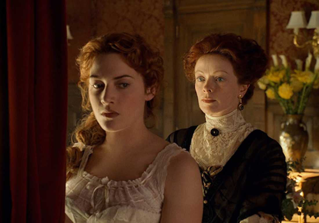 samarbejde Kinematik forsvar Kate Winslet Is Now the Age of Her Onscreen 'Titanic' Mom, & More Shocking  Age Gaps | CafeMom.com