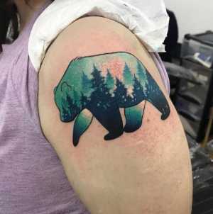 20 Tattoos For Anyone Obsessed With Winter | CafeMom.com