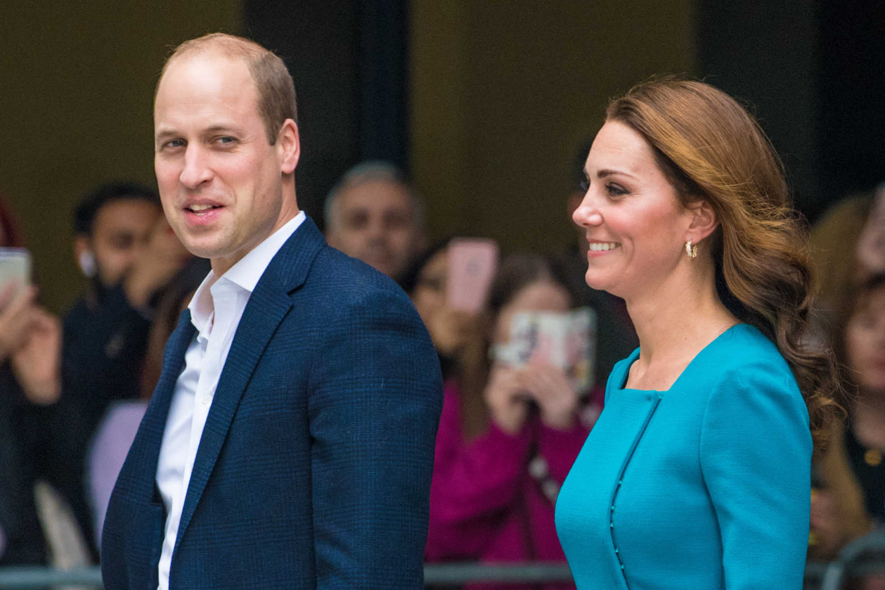 Prince William & Kate Middleton 'Awkwardly' Skipped Harry's Family ...