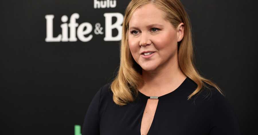 Amy Schumer Opens Up About Managing Decades Long Hair Pulling Disorder Trichotillomania