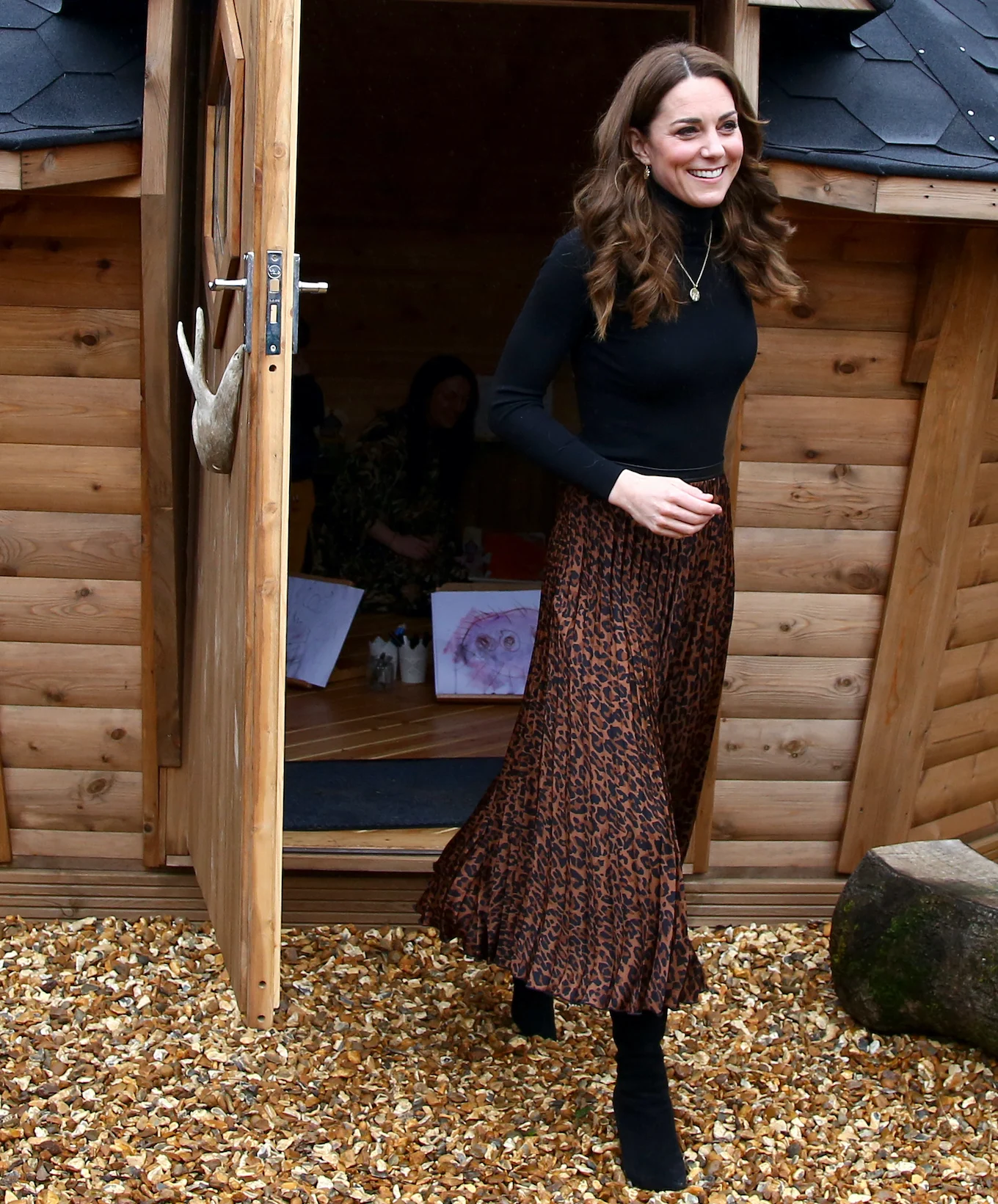 Kate Middleton leopard skirt