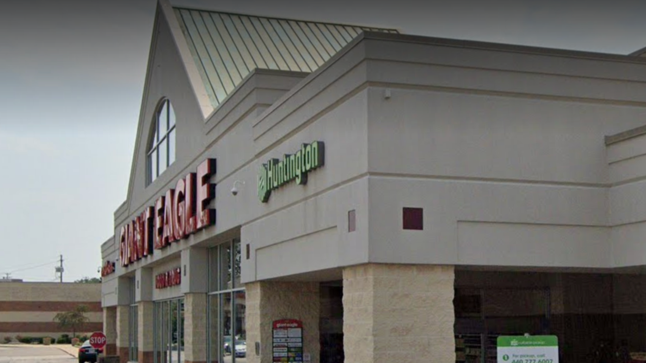 3YearOld Boy Is Killed in Random Grocery Store Stabbing Leaving