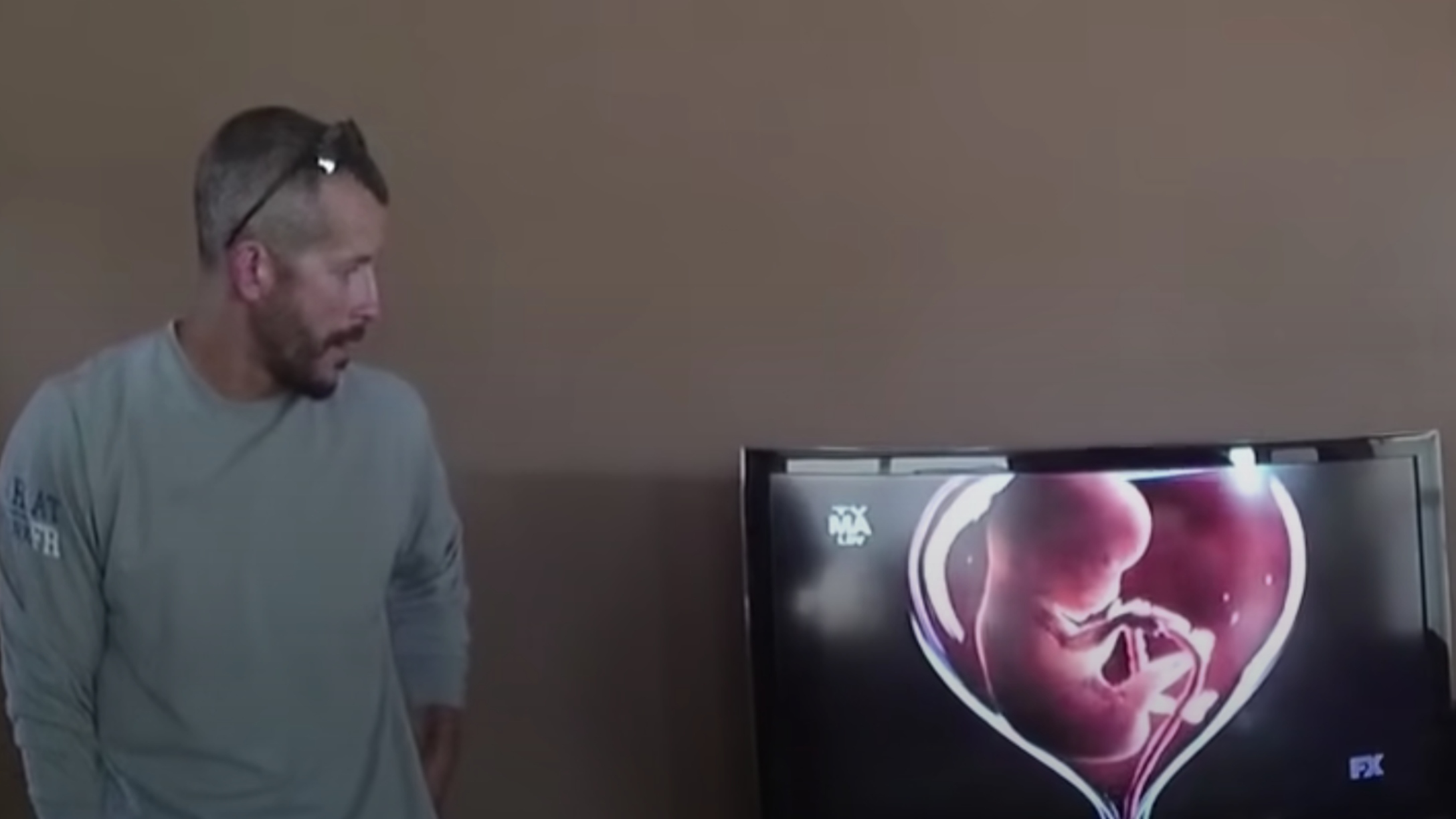 Viewers Think They See Eerie Signs from Chris Watts' Murdered Wife in