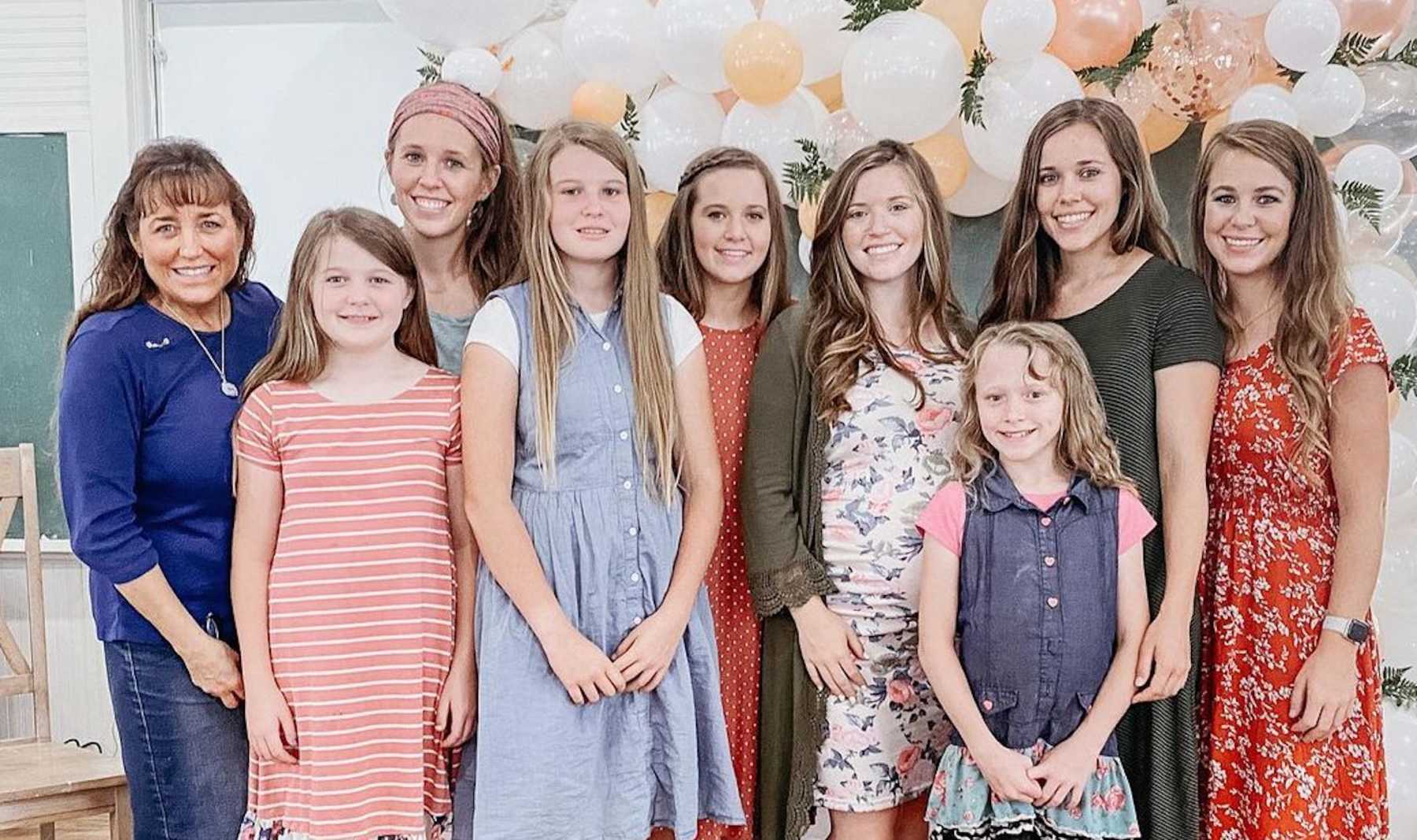 Disowned the daughter duggars Duggar Family