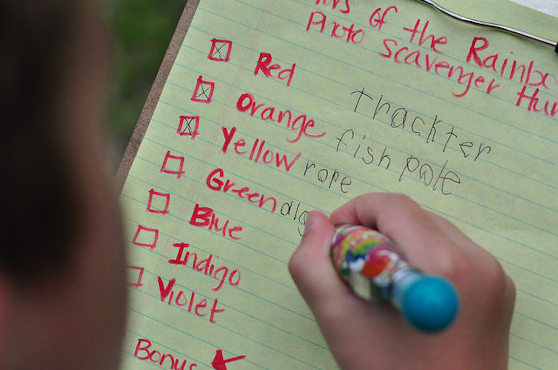 7 Scavenger Hunt Ideas Perfect for Family Fun | CafeMom.com