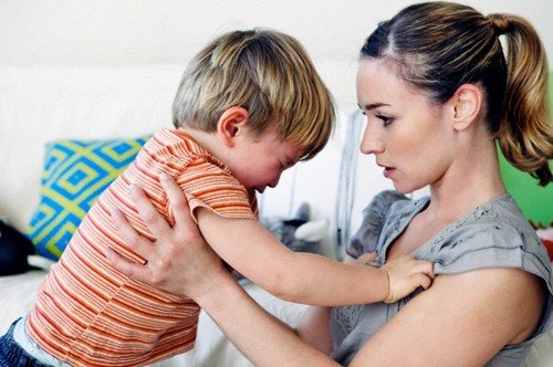 7 Things Never To Do During A Toddler Tantrum | CafeMom.com