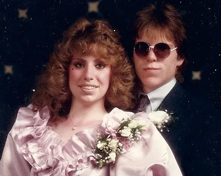 prom photo 80s