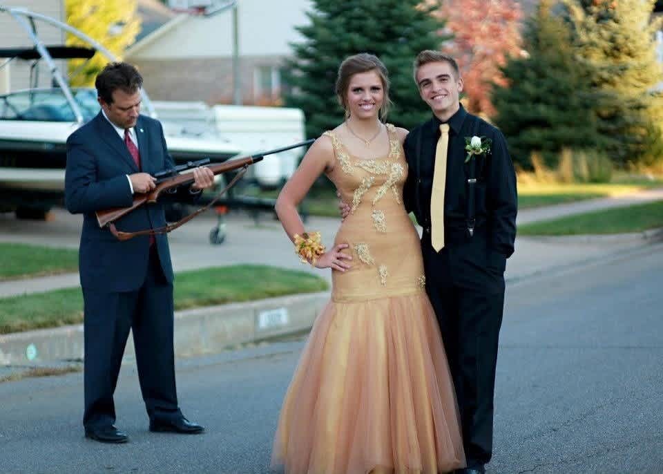 Prom Dadf Ree 12 Images That Capture How Dads Really Feel About Their Daughters Going ...